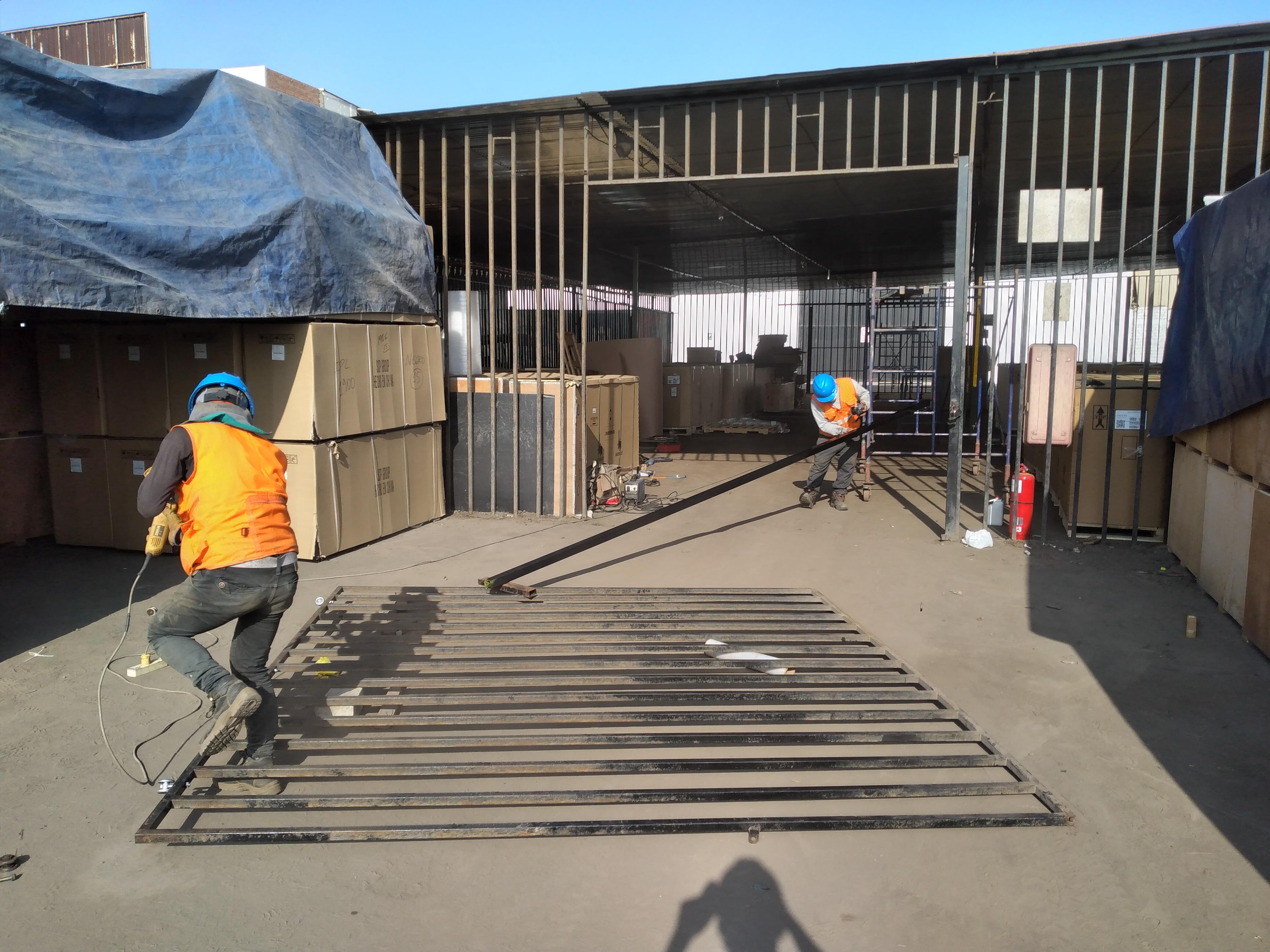 Armado de puerta metálica corrediza
